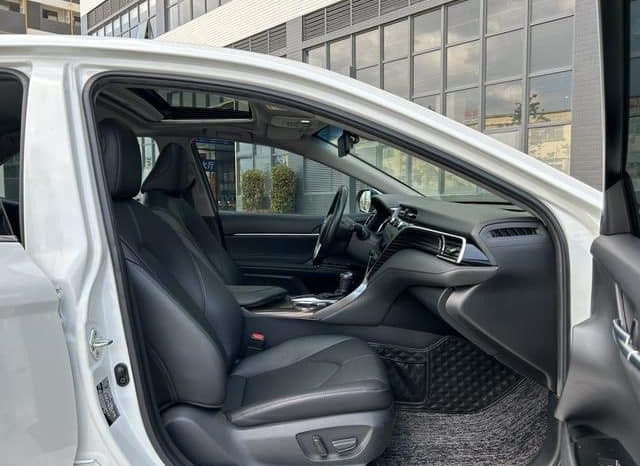
								Toyota Camry, 2020 full									
