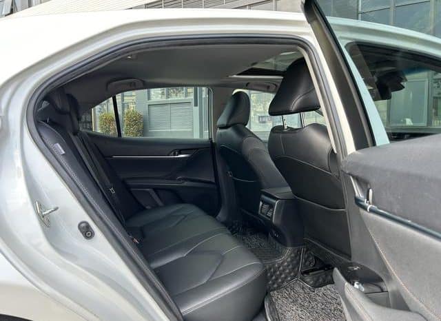 
								Toyota Camry, 2020 full									