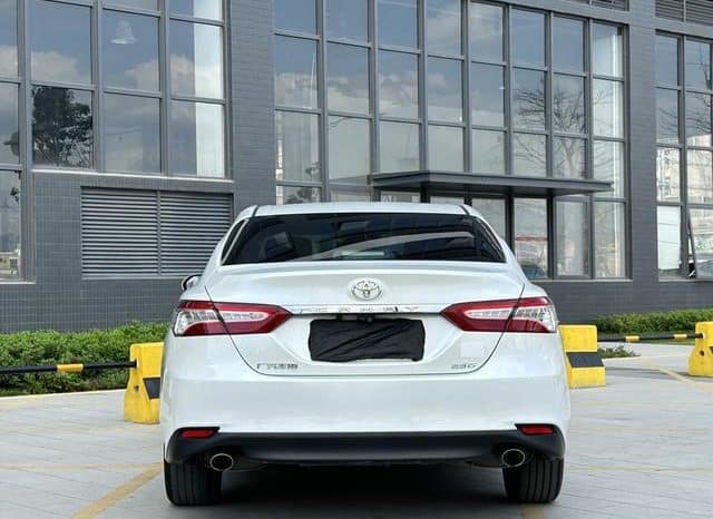 
								Toyota Camry, 2020 full									