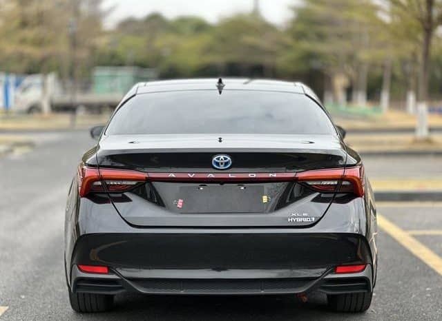 
								Toyota Avalon, 2022 full									