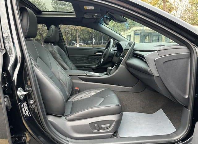 
								Toyota Avalon, 2022 full									