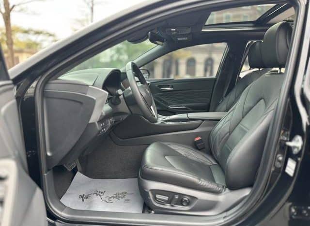 
								Toyota Avalon, 2022 full									