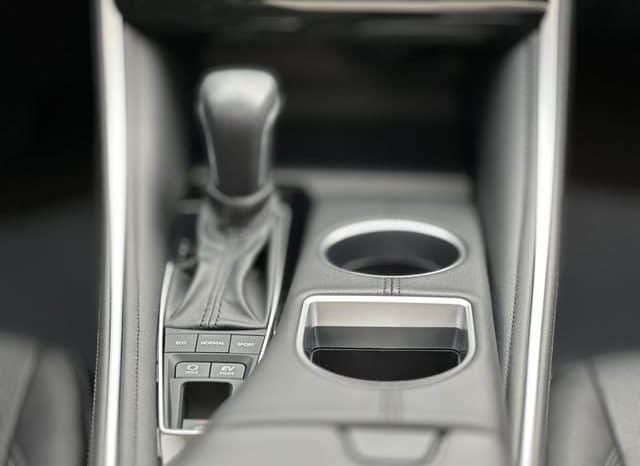 
								Toyota Avalon, 2022 full									