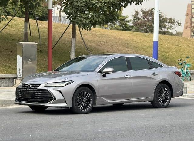 67d2f199a2b4a Toyota Avalon, 2022