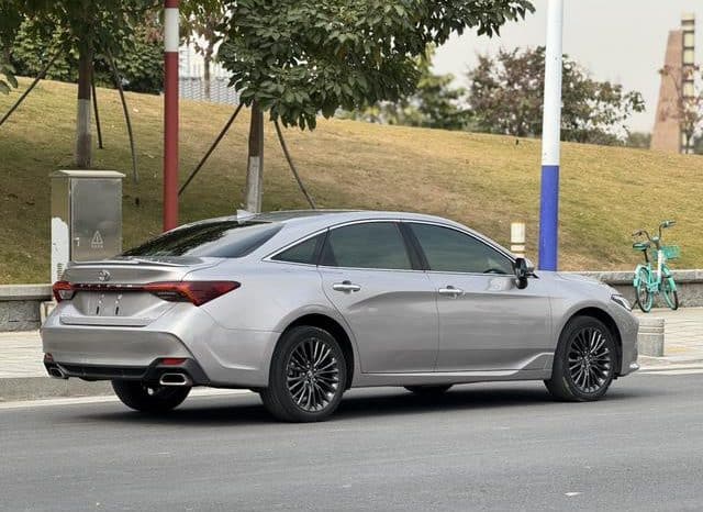 
								Toyota Avalon, 2022 full									