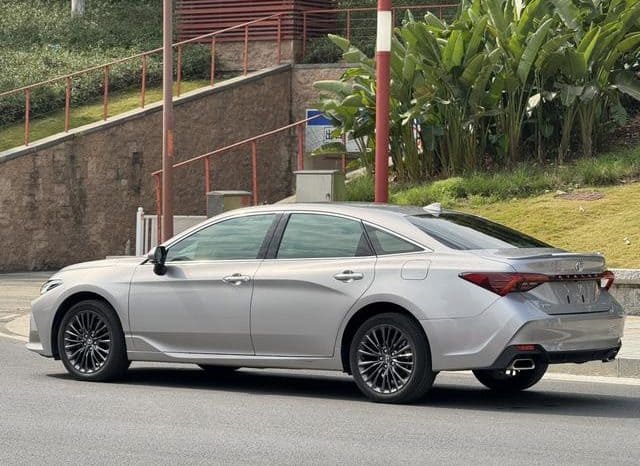 
								Toyota Avalon, 2022 full									