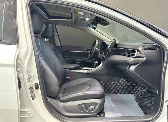 
								Toyota Camry, 2022 full									