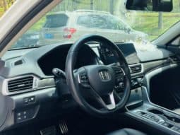 
										Honda Accord, 2022 full									