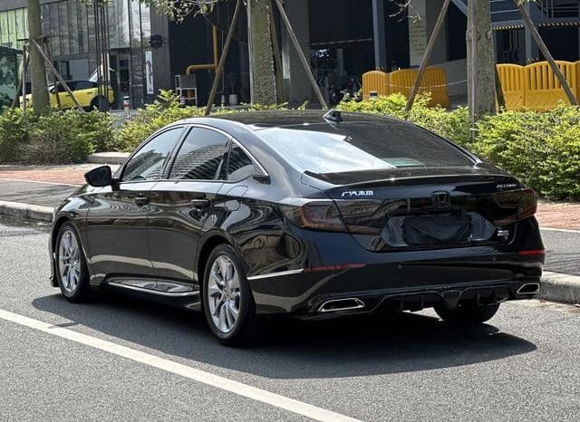 
								Honda Accord, 2021 full									