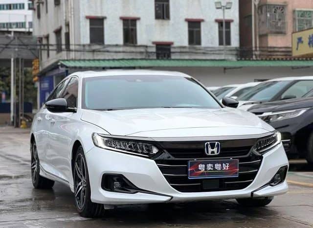 
								Honda Accord, 2021 full									
