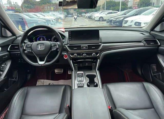 
								Honda Accord, 2021 full									