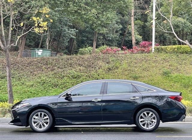 
								Toyota Avalon, 2022 full									