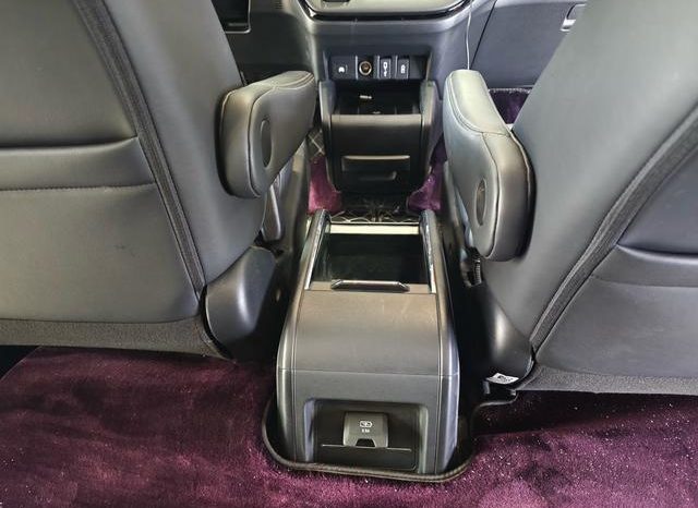 
								Honda Elysion, 2023 full									