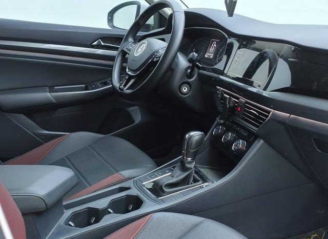 
								Volkswagen Bora, 2021 full									