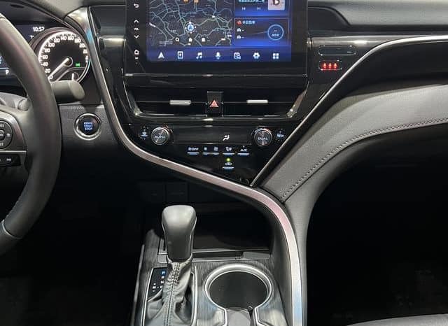 
								Toyota Camry, 2024 full									