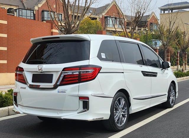 
								Honda Elysion, 2022 full									