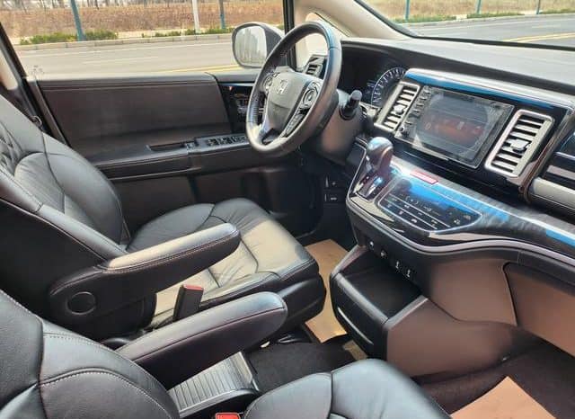 
								Honda Elysion, 2022 full									