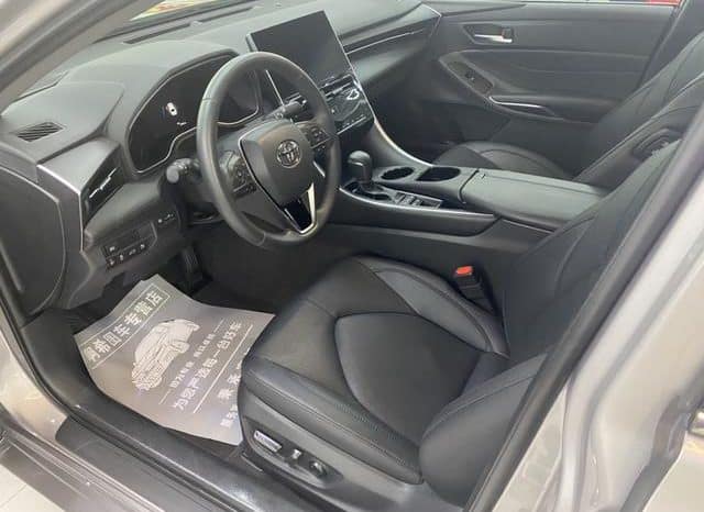 
								Toyota Avalon, 2024 full									
