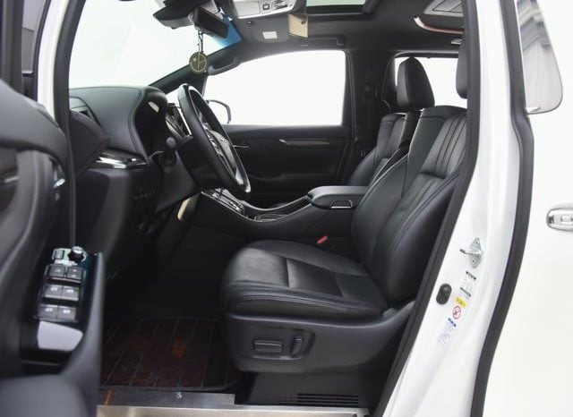 
								Toyota Vellfire, 2020 full									