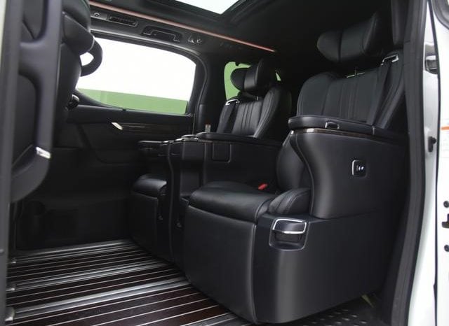 
								Toyota Vellfire, 2020 full									