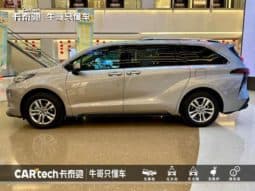 
										Toyota Sienna, 2022 full									