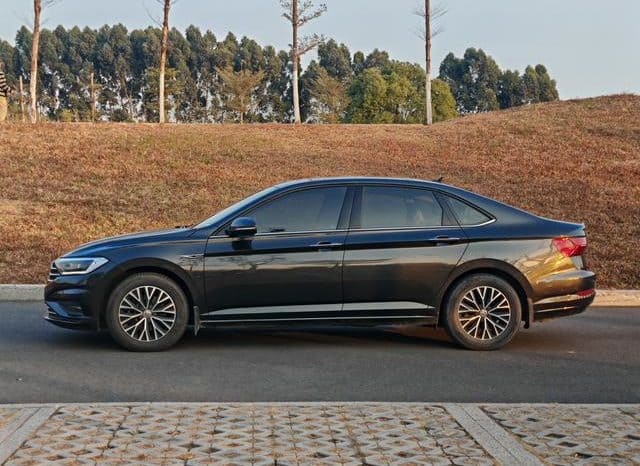 
								Volkswagen Jetta, 2020 full									