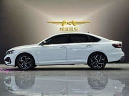 
										Volkswagen Golf 7 (Lavida), 2023 full									