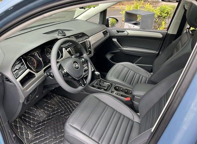 
								Volkswagen Touran L, 2021 full									
