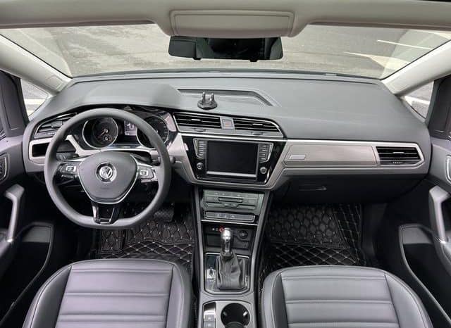 
								Volkswagen Touran L, 2021 full									