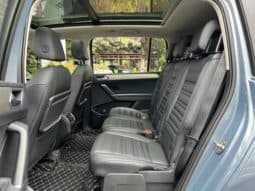 
										Volkswagen Touran L, 2021 full									