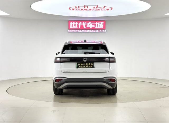 
								Volkswagen ID.4 X, 2024 full									
