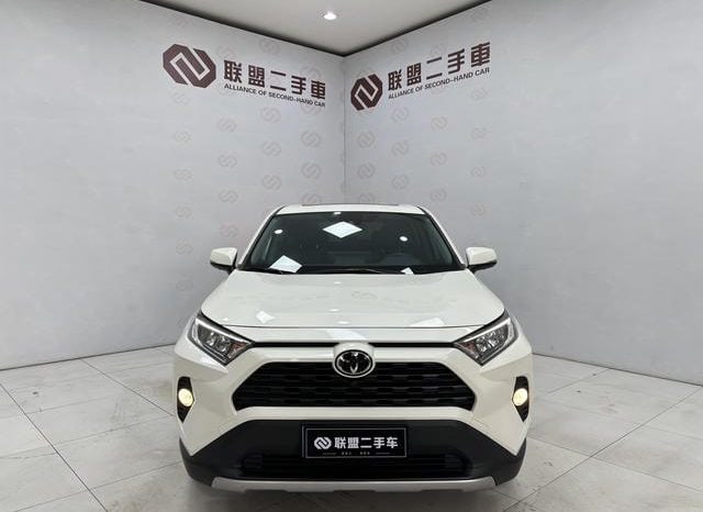 
								Toyota RAV4 (IV), 2020 full									