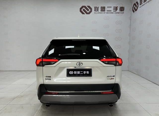 
								Toyota RAV4 (IV), 2020 full									