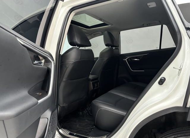 
								Toyota RAV4 (IV), 2020 full									