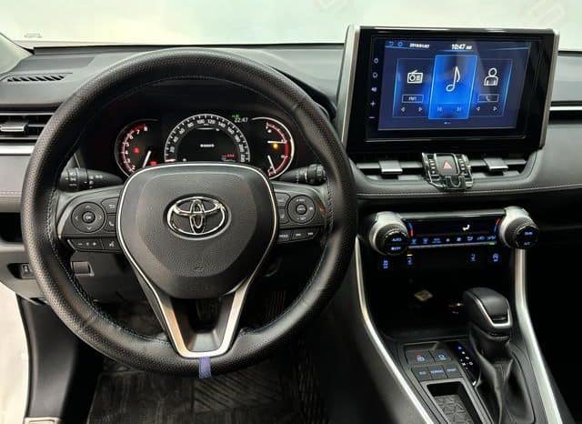 
								Toyota RAV4 (IV), 2020 full									