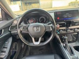 
										Honda Accord, 2021 full									
