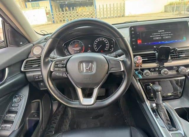 
								Honda Accord, 2021 full									