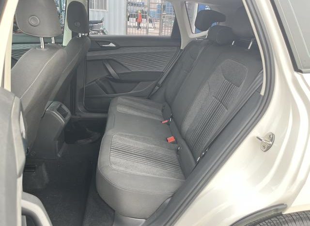 
								Volkswagen Tharu, 2021 full									