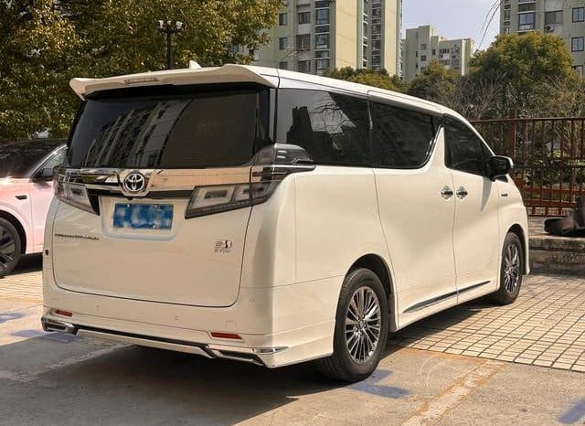 
								Toyota Vellfire, 2021 full									
