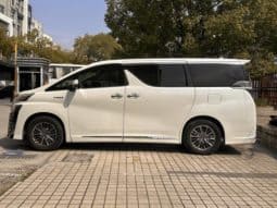 
										Toyota Vellfire, 2021 full									