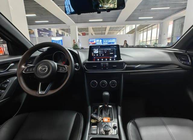 
								Mazda CX-4, 2023 full									