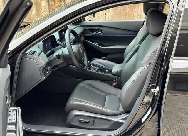 
								Honda Accord, 2024 full									