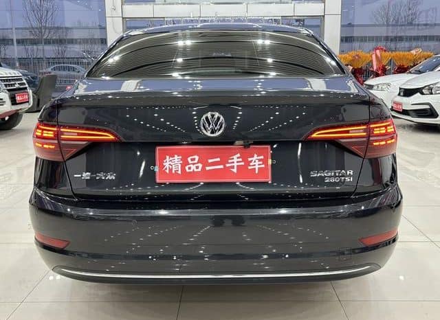 
								Volkswagen Jetta, 2021 full									