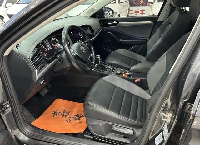 
								Volkswagen Jetta, 2021 full									