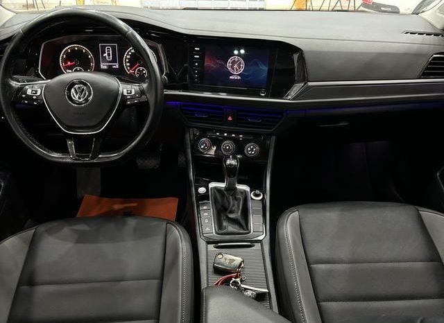 
								Volkswagen Jetta, 2021 full									