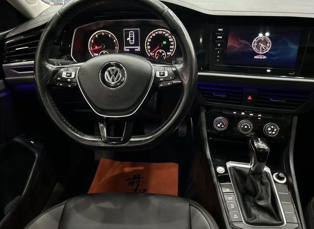 
								Volkswagen Jetta, 2021 full									