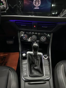 
										Volkswagen Jetta, 2021 full									