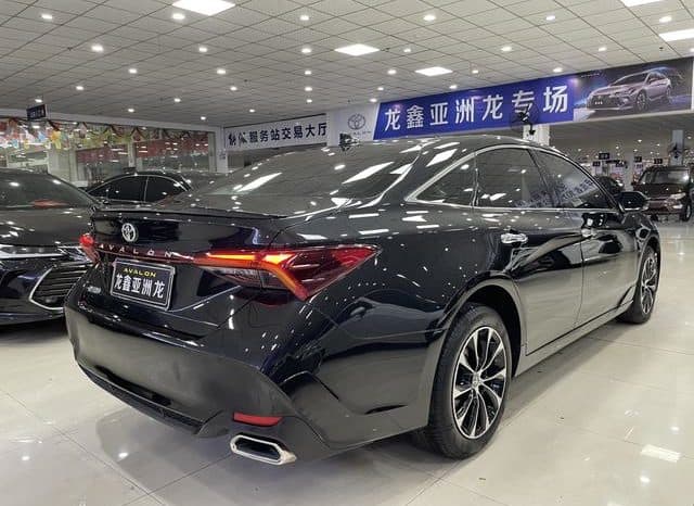 
								Toyota Avalon, 2022 full									