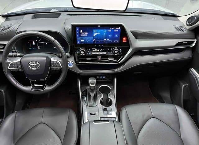 
								Toyota Highlander (III), 2022 full									