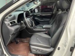 
										Toyota Highlander (III), 2022 full									